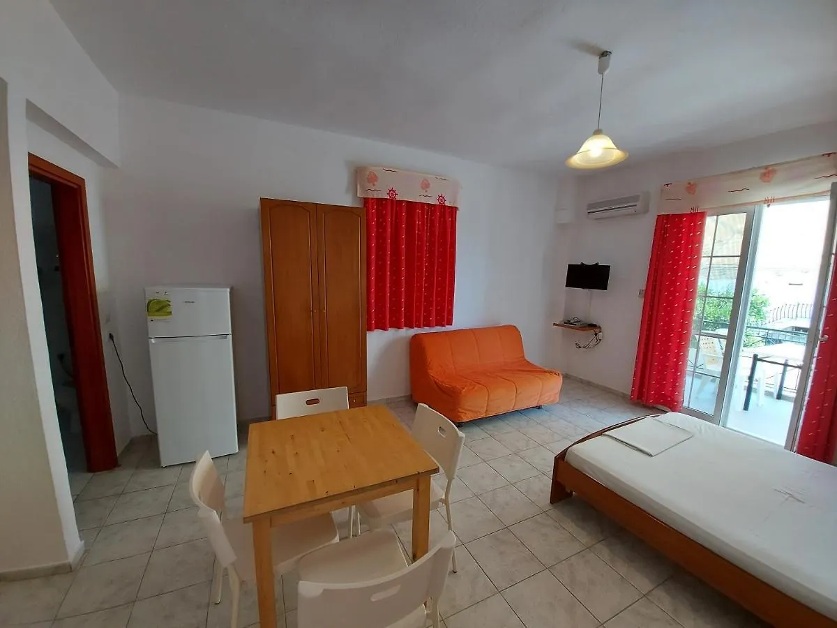 Apocalypsis Studios-Apartments Psakoudia