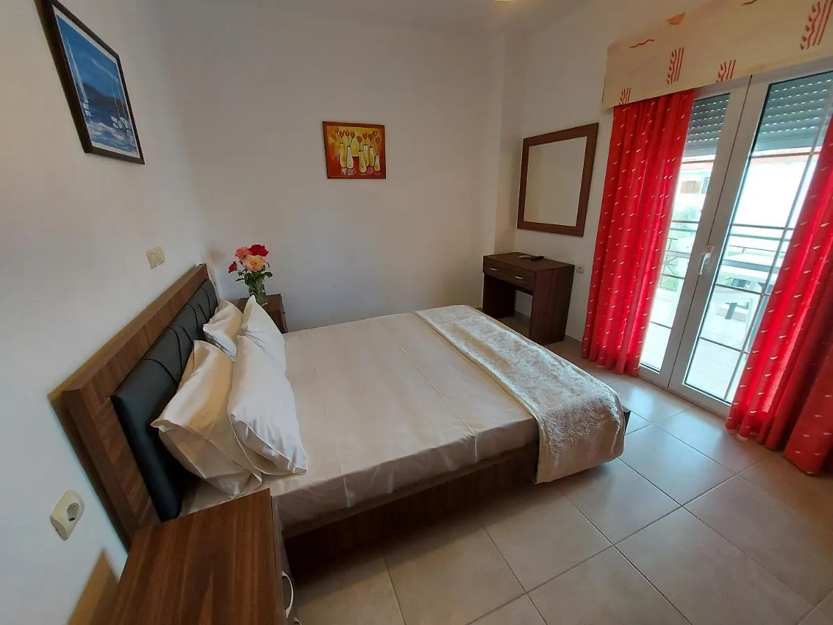 Apartment Apocalypsis Studios-Apartments Psakoudia